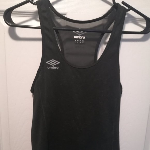 Umbro black workout tank - Picture 1 of 4